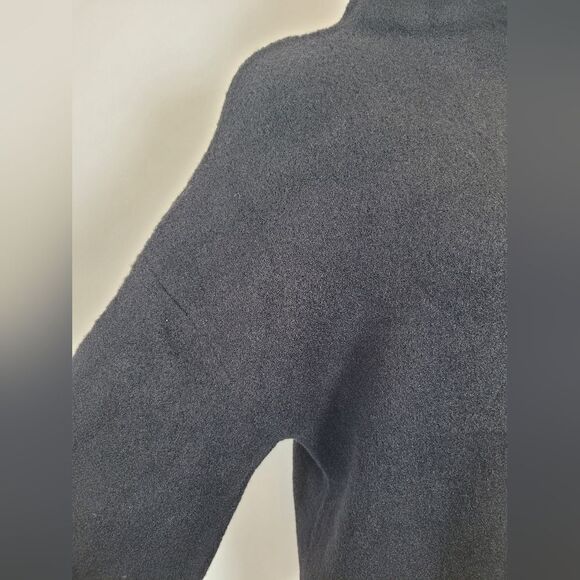 Tahari T Chenille Thick Knit Oversized Sweater Mock Neck Black Minimalist Large - Picture 3 of 12